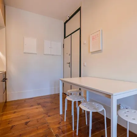 Liberdade Concept 2bdr By Lovelystay Lisboa