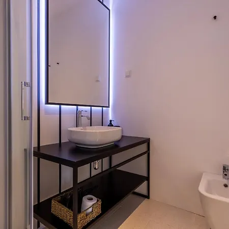 Lägenhet Liberdade Concept 2bdr By Lovelystay Lisboa