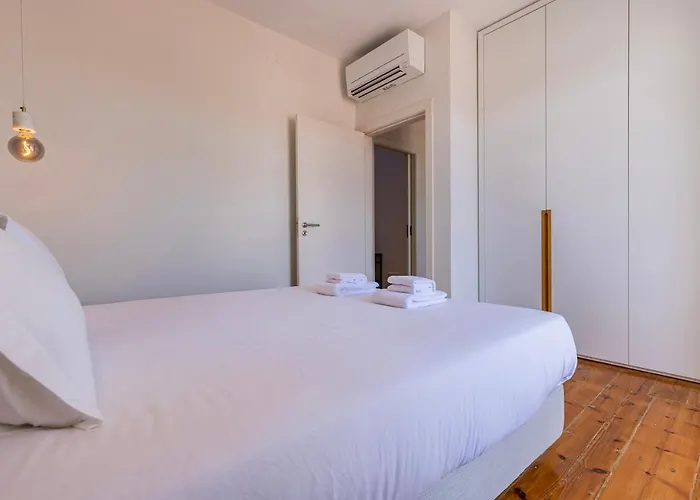 Liberdade Concept 2bdr By Lovelystay Διαμέρισμα