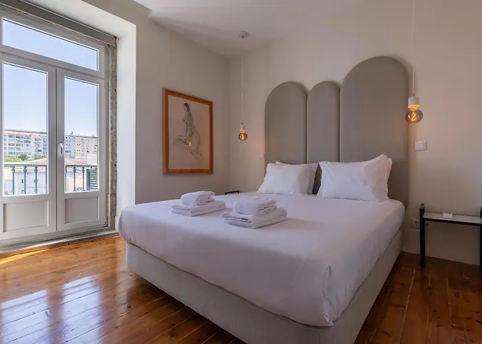 Liberdade Concept 2bdr By Lovelystay *